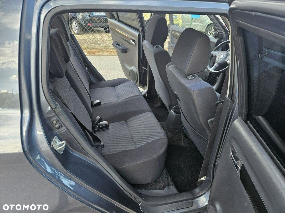 Suzuki Swift 1.3 GS / Premium 4WD - 11