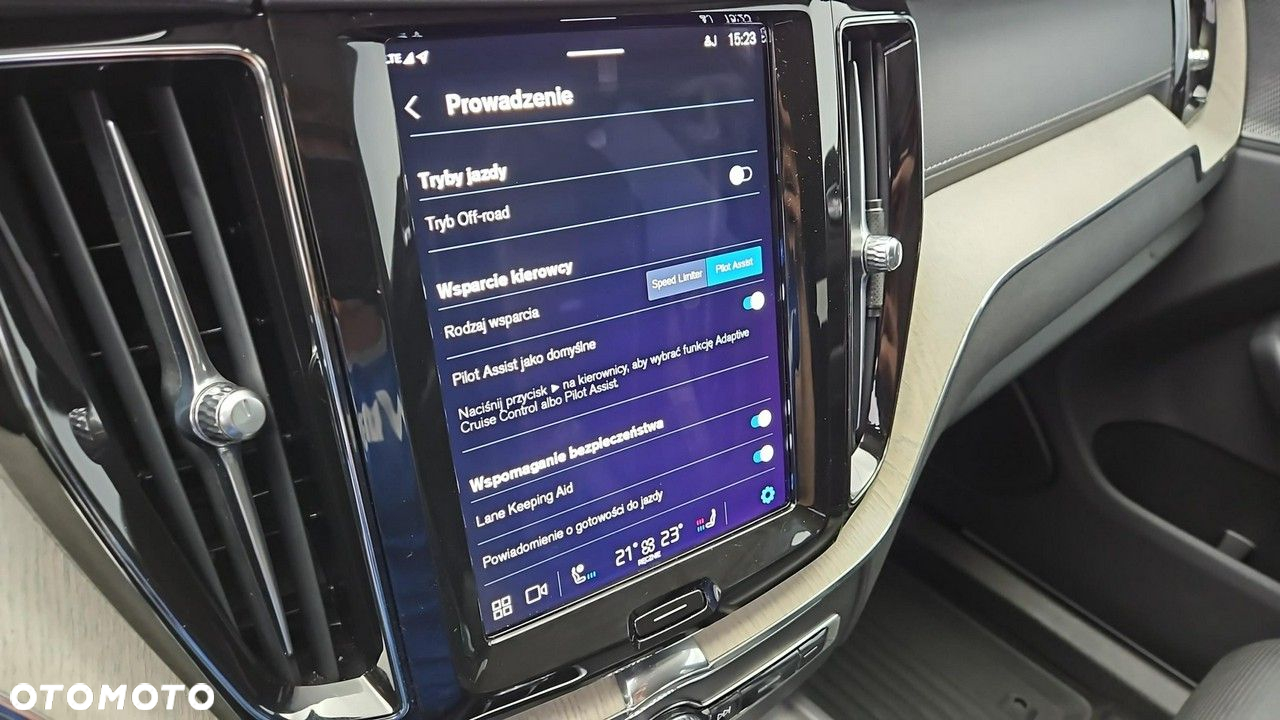 Volvo XC 60 - 22