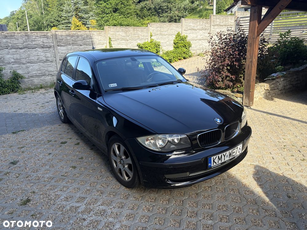 BMW Seria 1 118d DPF - 8