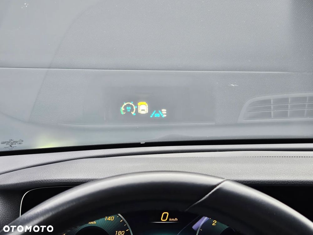 Mercedes-Benz Klasa E 220 d 4-Matic 9G-TRONIC - 8