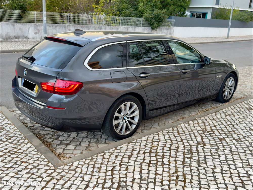 BMW 520 d Line Luxury Auto - 2