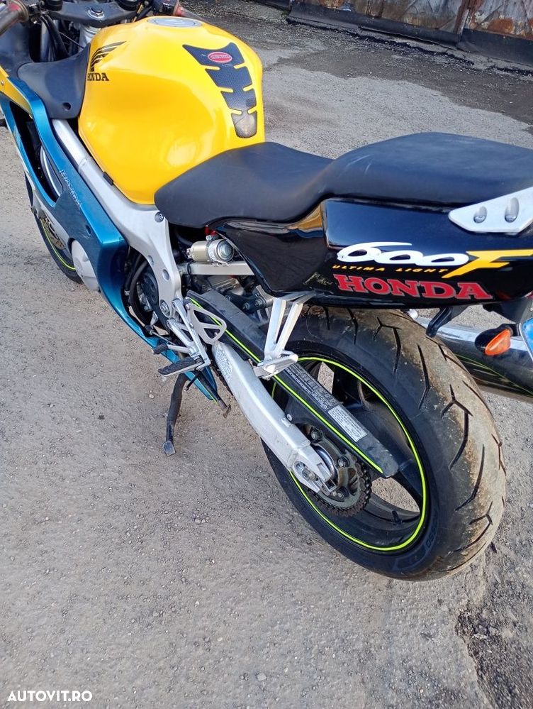 Dezmembrez motocicleta honda cbr 600f fabricatie 2000 piese honda cbr - 7