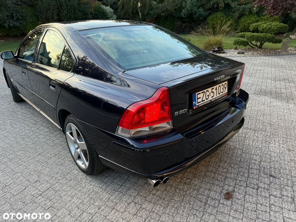 Volvo S60 2.5 R AWD - 9