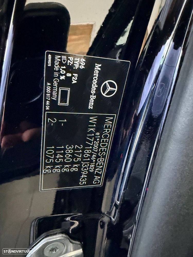 Mercedes-Benz A 250 - 42