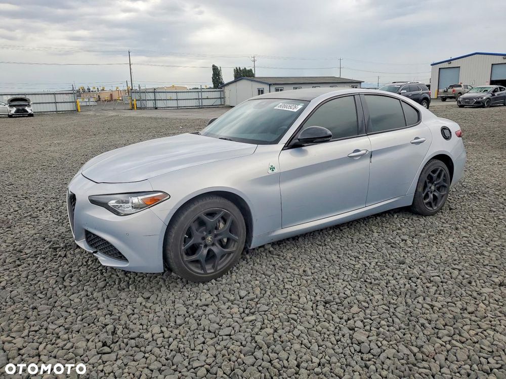 Alfa Romeo Giulia 2.0 Turbo TI Q4 - 2