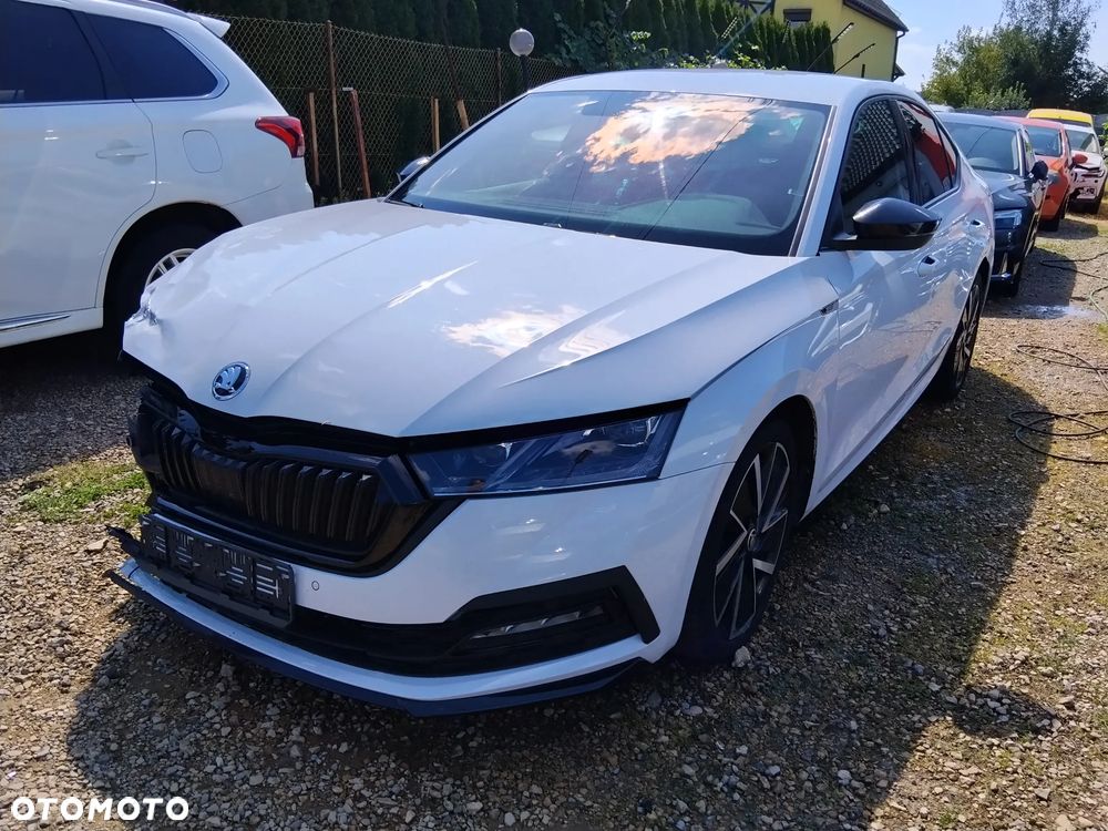 Skoda Octavia 2.0 TDI Sportline DSG - 2