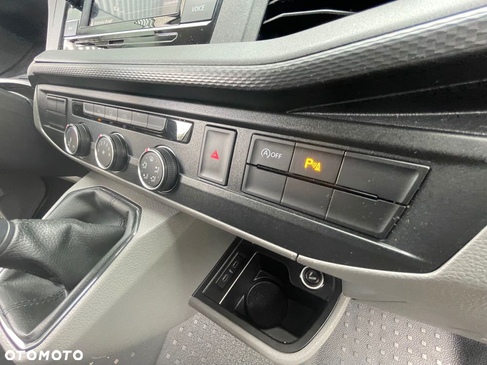 Volkswagen Caravelle 2.0 TDI L1 Comfortline - 20