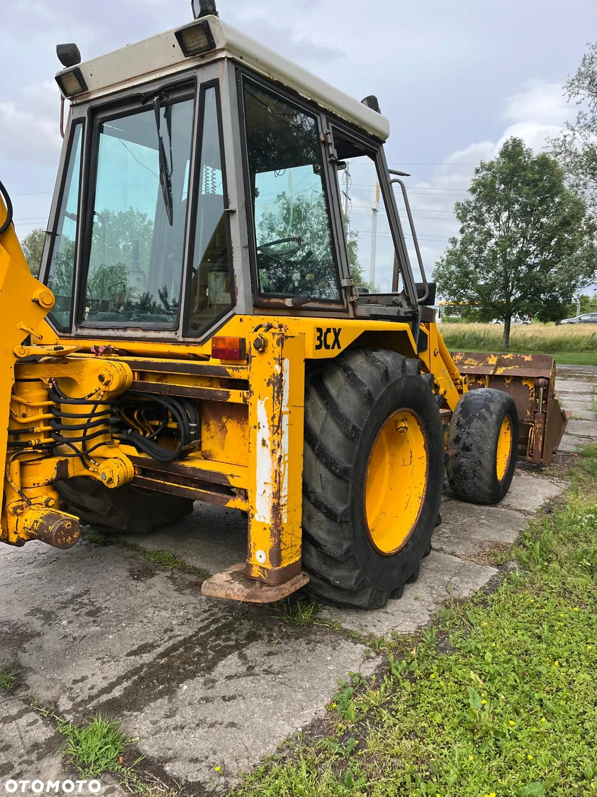 JCB 3CX - 5