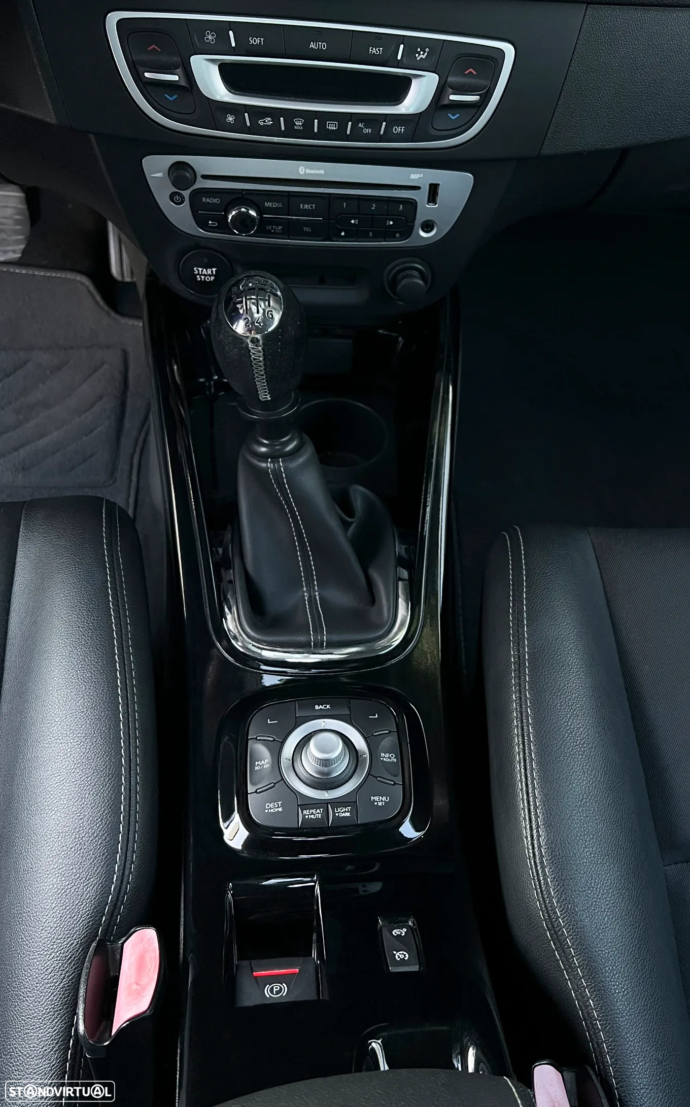Renault Mégane Coupe 1.6 dCi Bose Edition SS - 15
