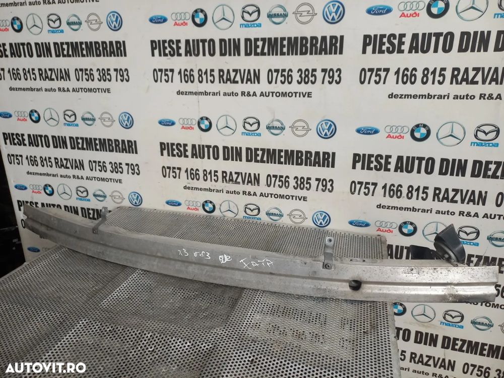 Armatura Intaritura Bara Fata Bmw X3 E83 An 2004-2005-2006-2007-2008-2009-2010  - Dezmembrari Arad - 2