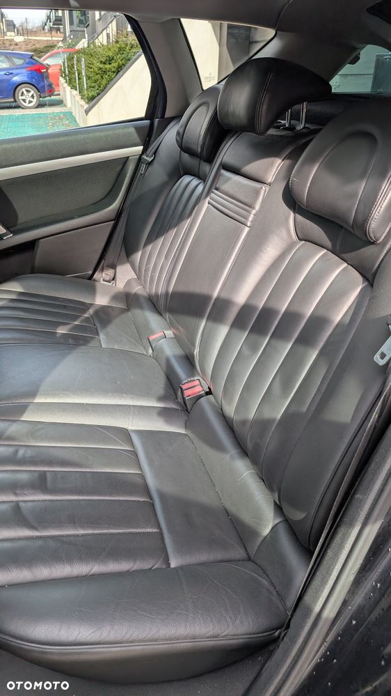 Peugeot 407 1.6 HDi Premium - 6