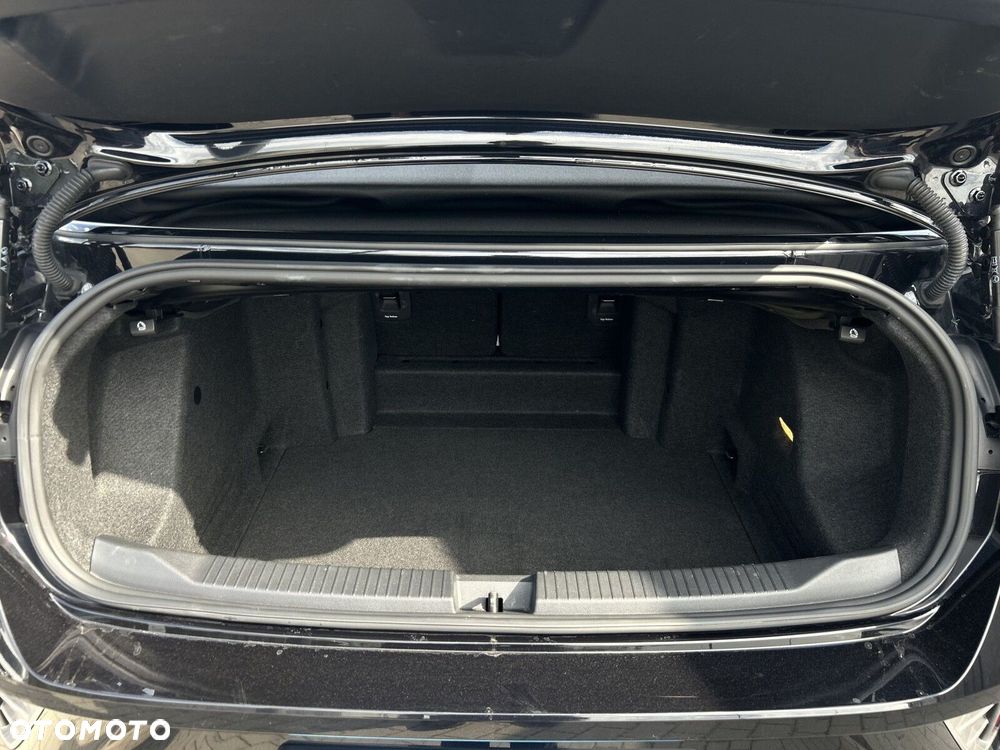 Volkswagen T-Roc 1.5 TSI R-Line DSG - 31