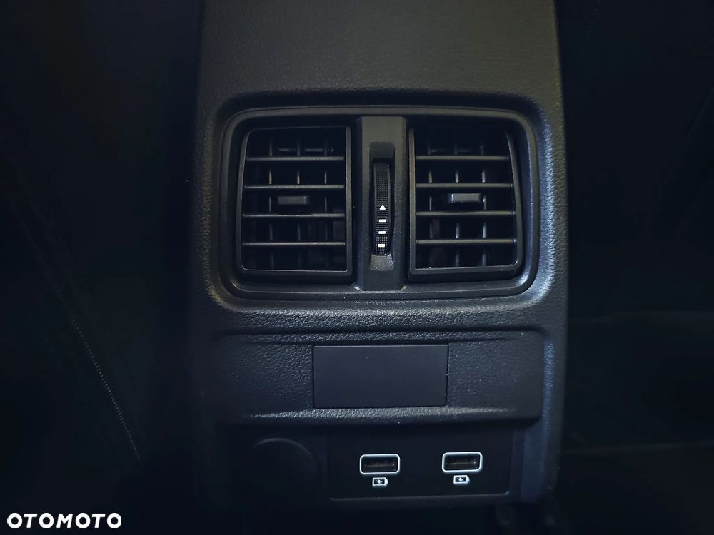 Renault Arkana 1.6 E-TECH Intens MMT - 14