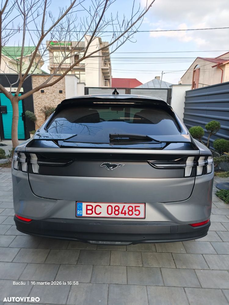 Ford Mustang Mach-E RWD Extended Range 216 kW Base - 17