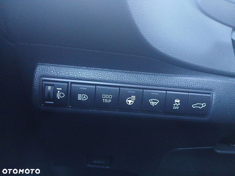 Toyota Corolla - 23