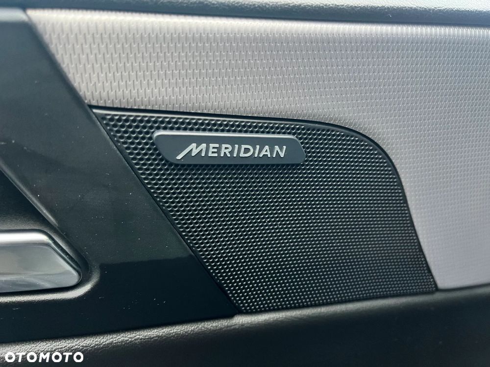 Jaguar XE 2.0 D AWD R-Sport - 14