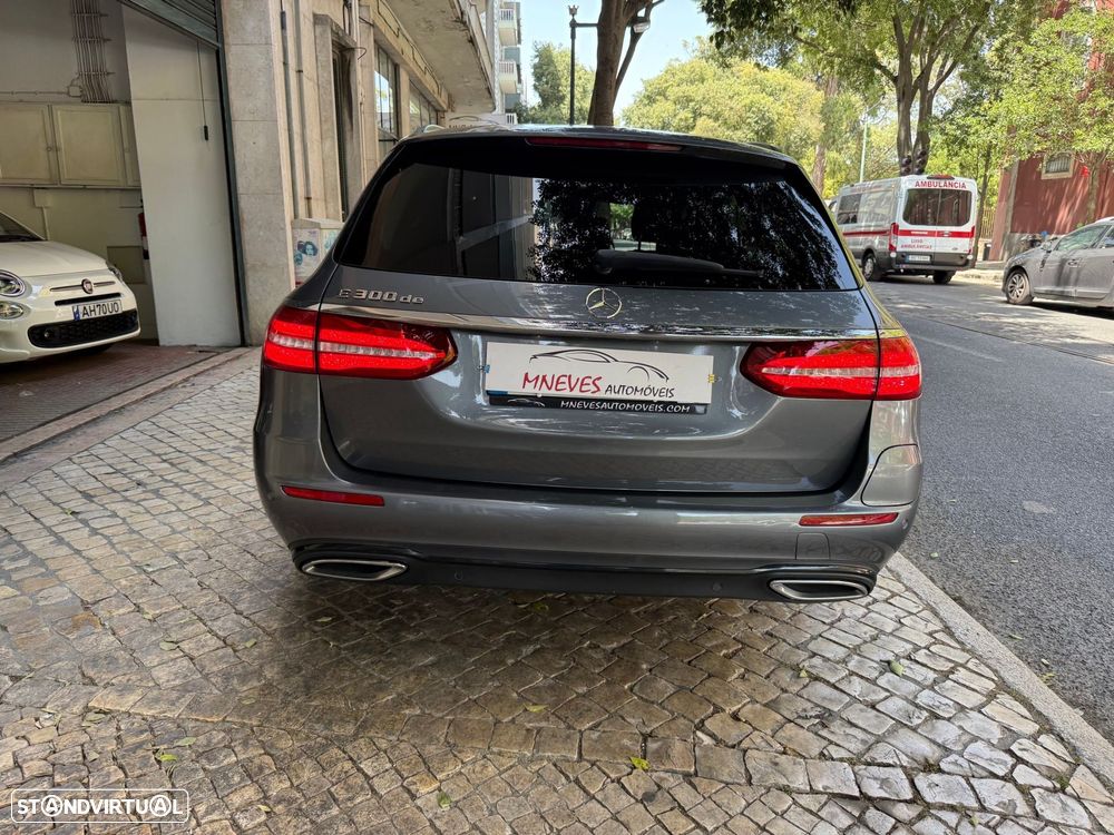 Mercedes-Benz E 300 de 9G-TRONIC Night Edition - 5