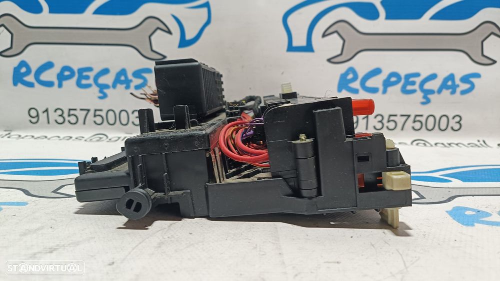 TAMPA CAIXA FUSIVEIS TAMPA PAINEL COMANDO CONTROLO SAM BMW X3 E83 61138364542 8364542 MR20060531 X3 E83 LCI SERIE 3 E46 - 3