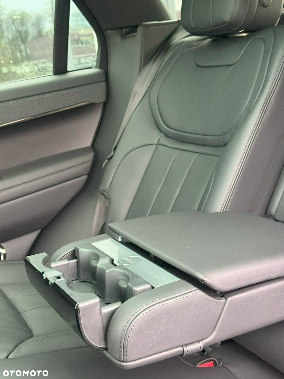 Land Rover Range Rover Sport - 22