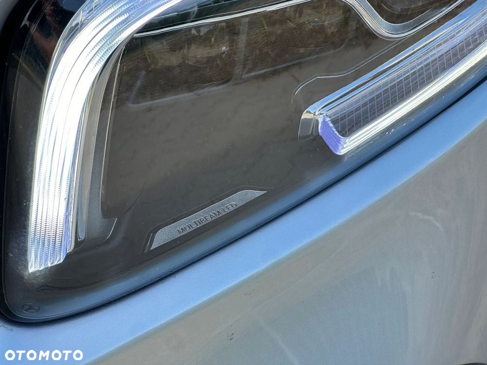 Mercedes-Benz GLB 220 d 4-Matic AMG Line 8G-DCT - 12