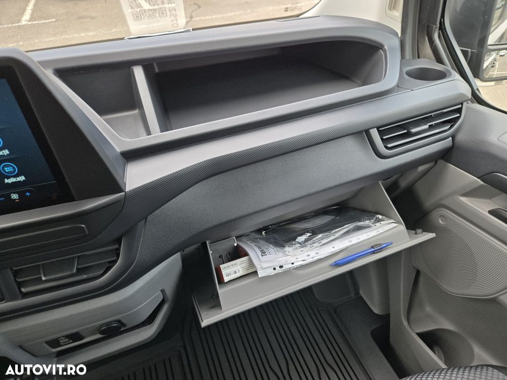Ford Transit - 12