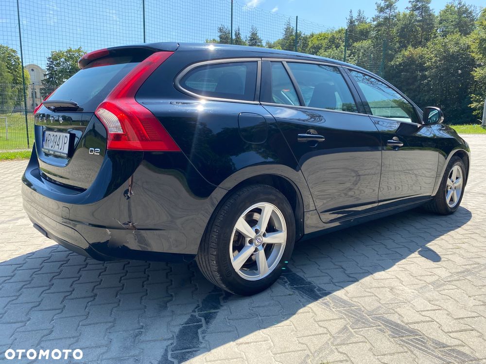 Volvo V60 D2 Edition - 10