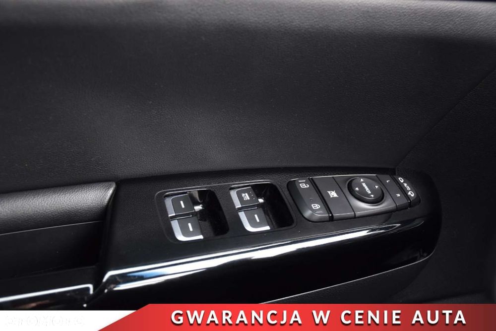 Kia Sportage 2.0 CRDI 2WD Vision - 23