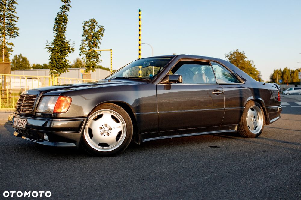 Mercedes-Benz W124 (1984-1993) - 8
