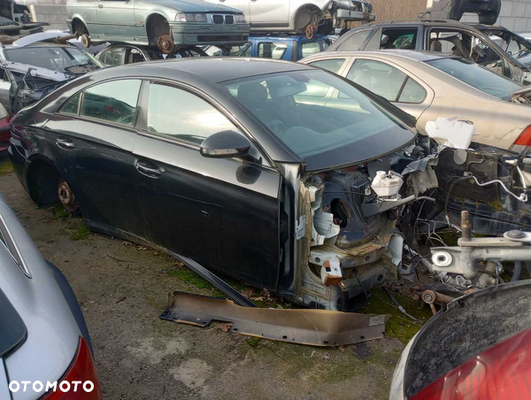 Mercedes CLS na części