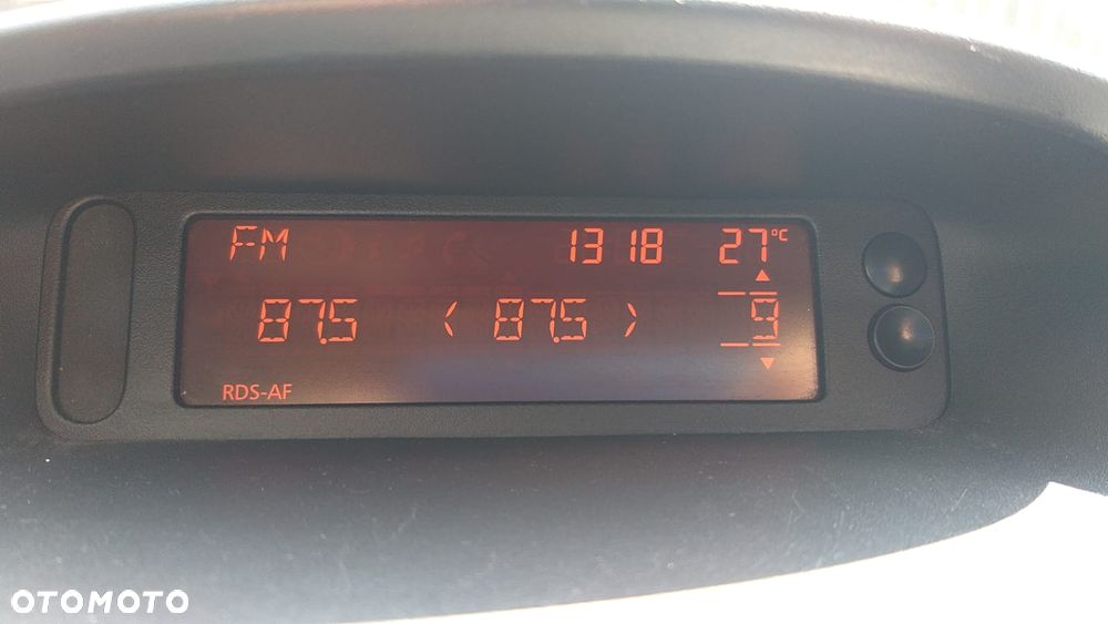 Renault Clio 1.2 16V Alize - 19