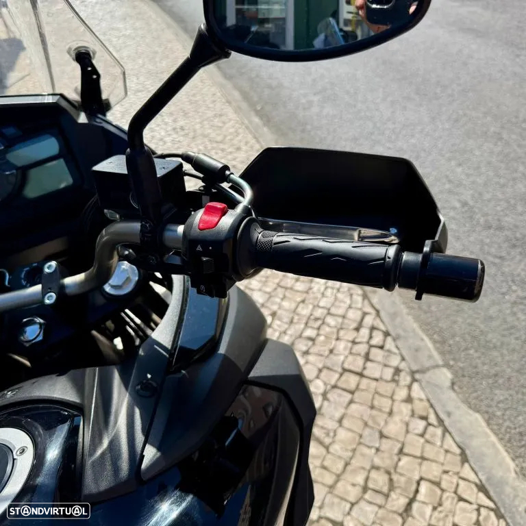 Suzuki DL V-Strom 650 - 15