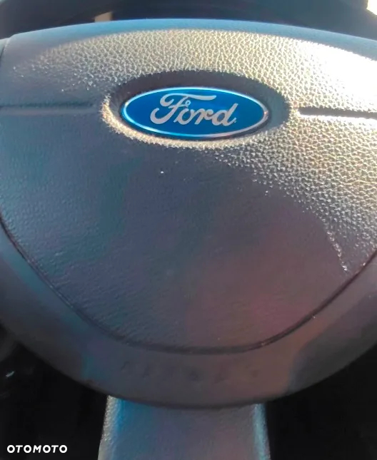 Ford Fusion 1.4 Fun X - 32