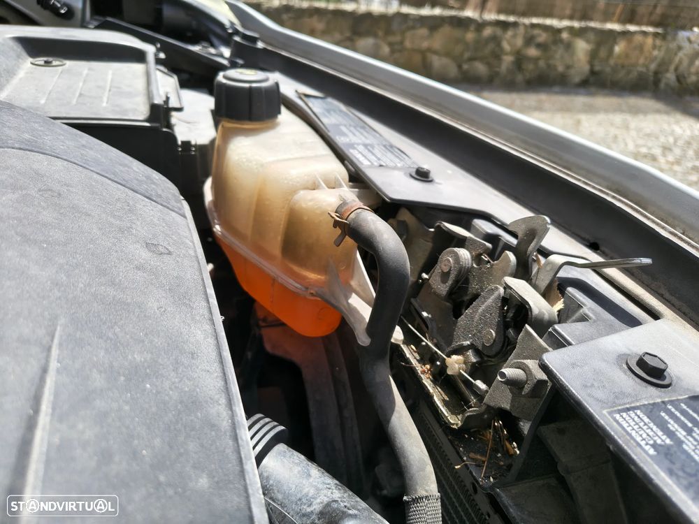 Renault Clio 1.2 16V Privilège - 23