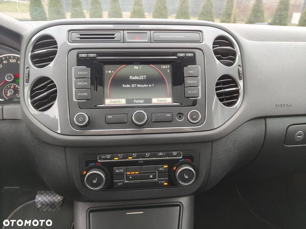 Volkswagen Tiguan - 23