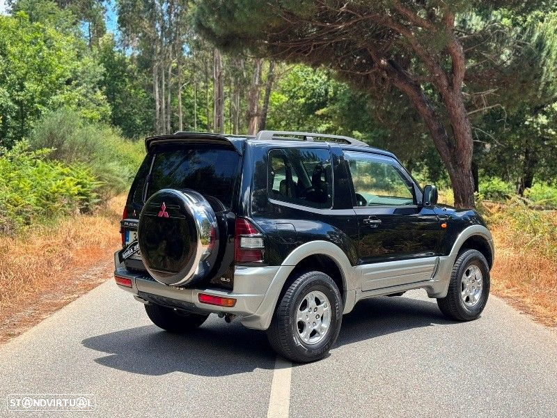 Mitsubishi Pajero 3.2 DI-D GLS - 4