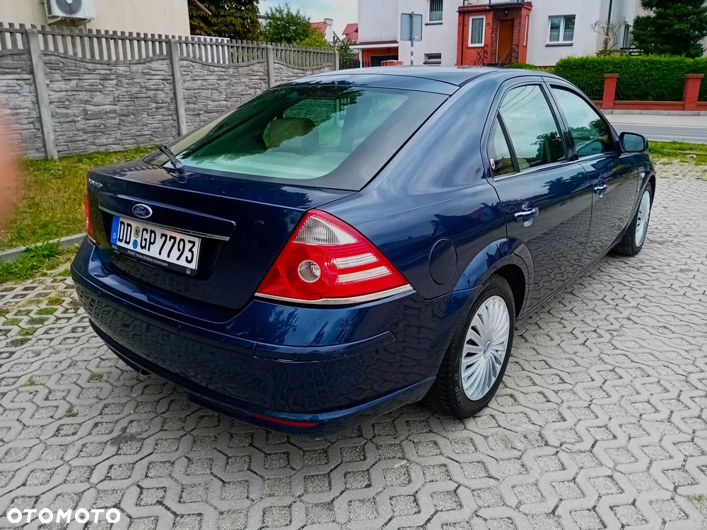 Ford Mondeo 2.5 V6 Titanium X - 5