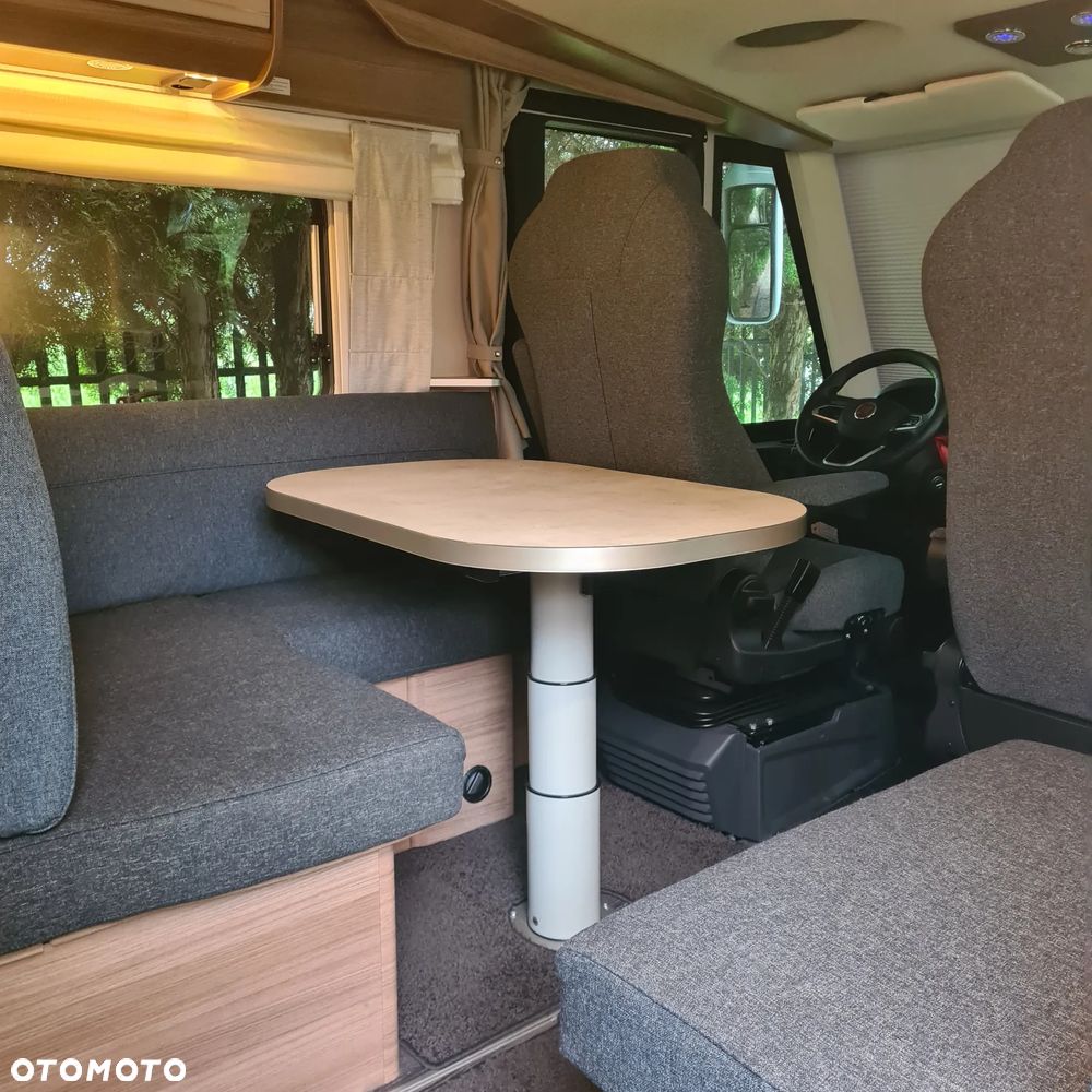 KNAUS Live i 700 - 26