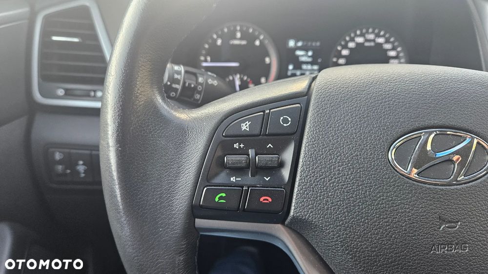 Hyundai Tucson blue 1.7 CRDi 2WD Style - 20