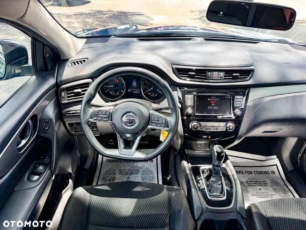 Nissan Qashqai - 14