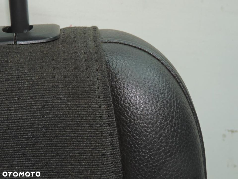 OPARCIE FOTELA PRAWY TYŁ III RZĄD VOLVO XC90 - 5