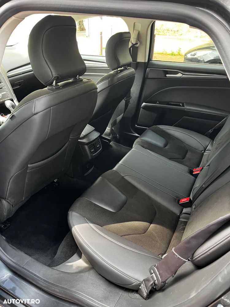 Ford Mondeo - 8