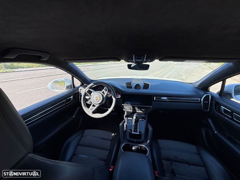Porsche Cayenne Coupé - 22