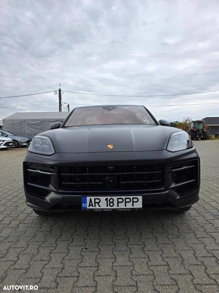 Porsche Cayenne Coupe - 10