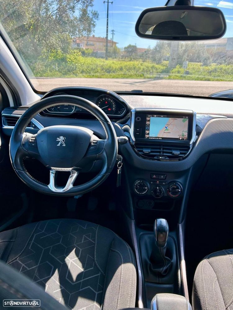 Peugeot 2008 1.6 BlueHDi Style - 8