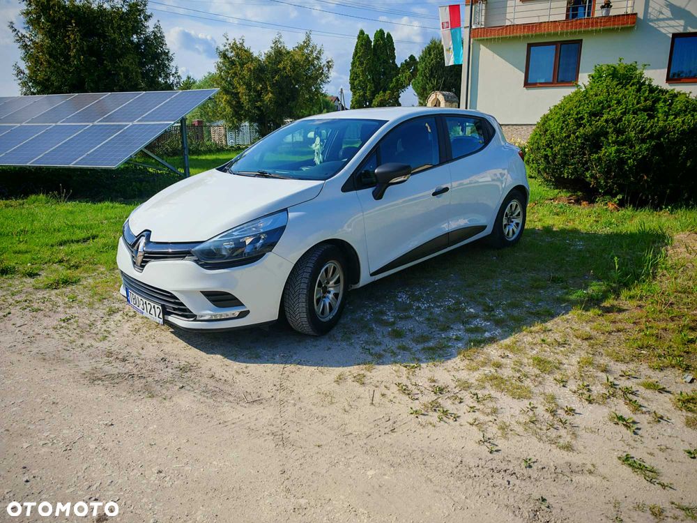 Renault Clio - 2