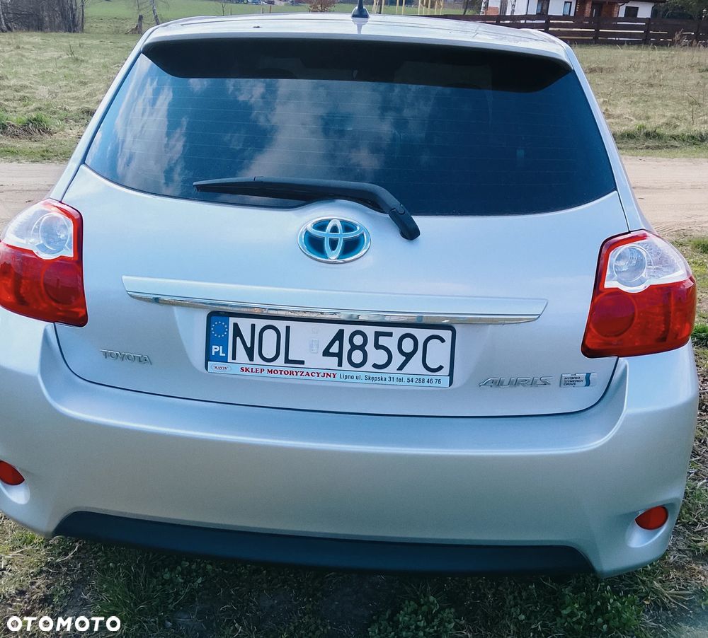 Toyota Auris - 2