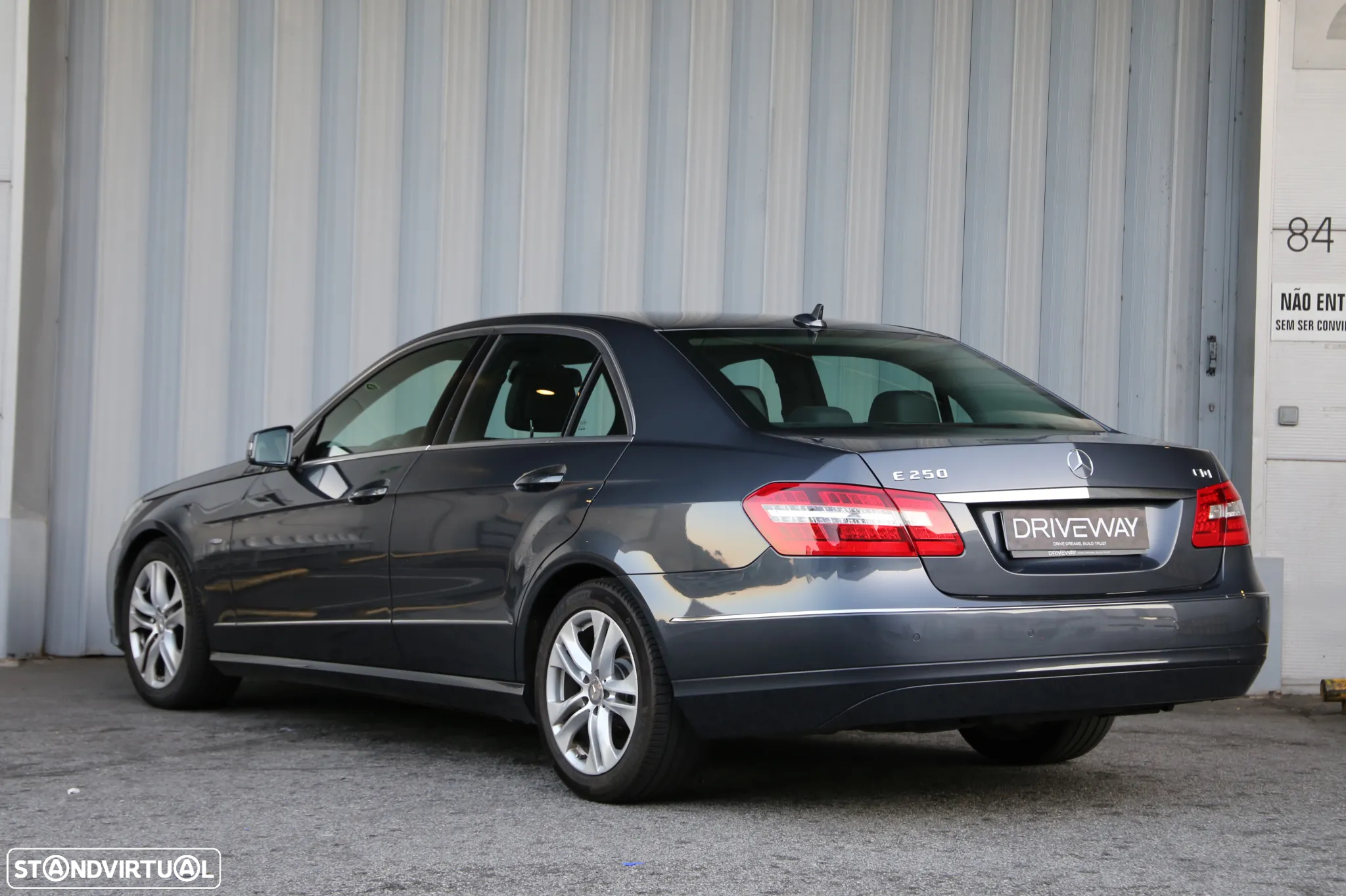 Mercedes-Benz E 250 CDi Avantgarde BlueEfficiency Auto. - 12