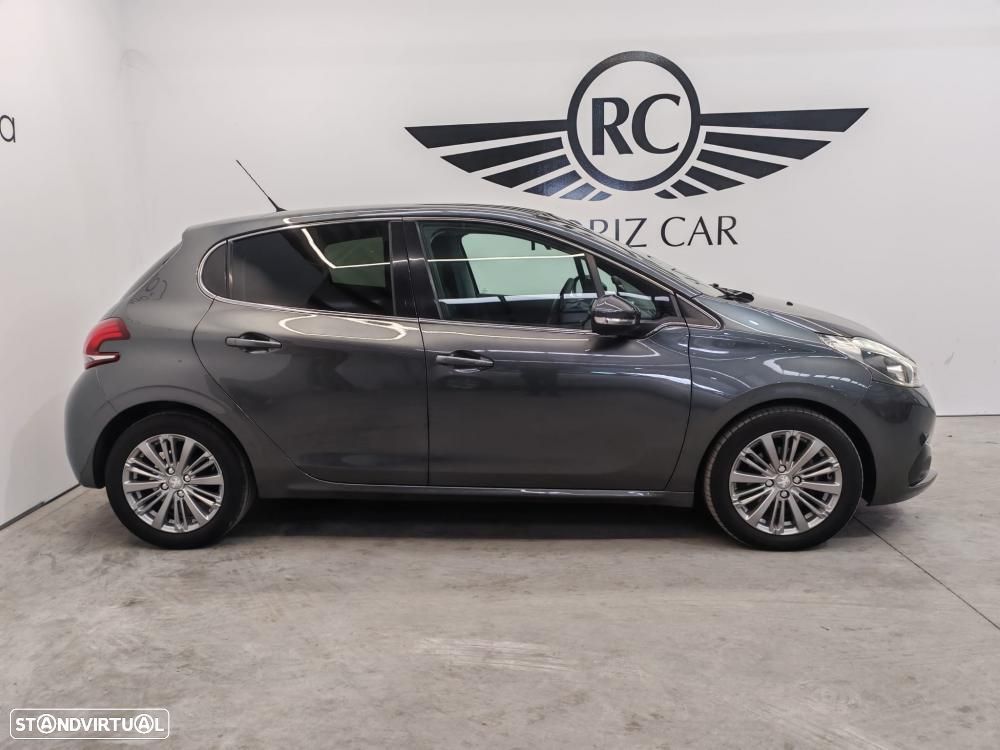 Peugeot 208 1.6 BlueHDi Active - 4