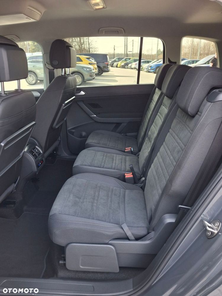Volkswagen Touran 1.5 TSI EVO Comfortline DSG - 17