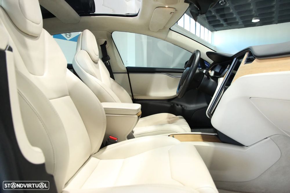 Tesla Model S 100D - 8